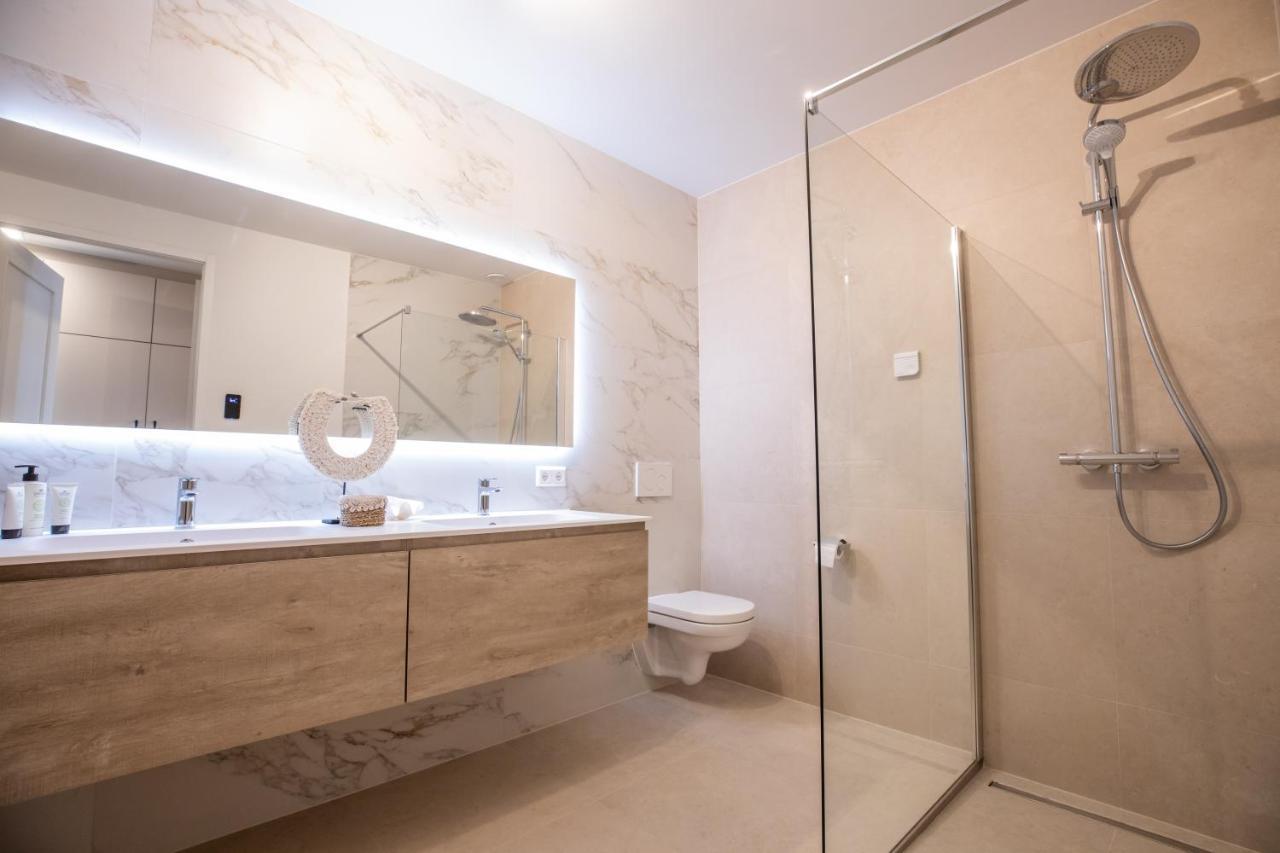 By Sea, Full Sea View, Balcony, Use Of Hotel Pool And Sauna Cadzand Exterior photo
