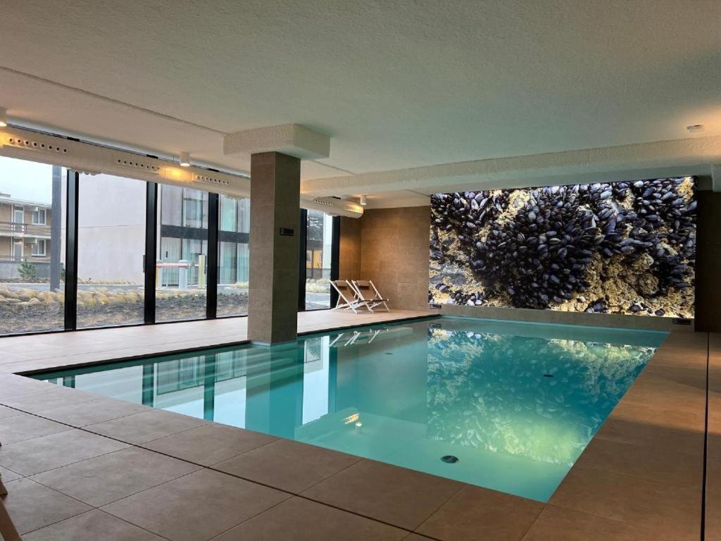 By Sea, Full Sea View, Balcony, Use Of Hotel Pool And Sauna Cadzand Exterior photo